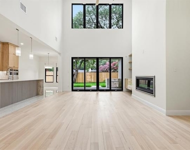 3135 Walnut Hill Lane - Photo Thumbnail 8
