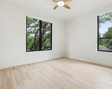 3135 Walnut Hill Lane - Photo Thumbnail 32