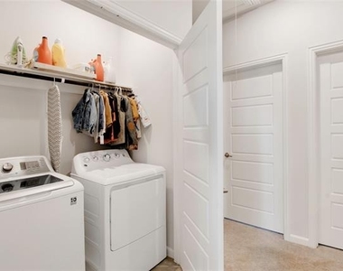 6628 Kort Street - Photo Thumbnail 17