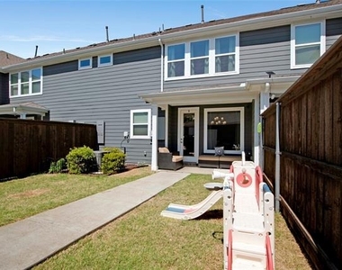 6628 Kort Street - Photo Thumbnail 23