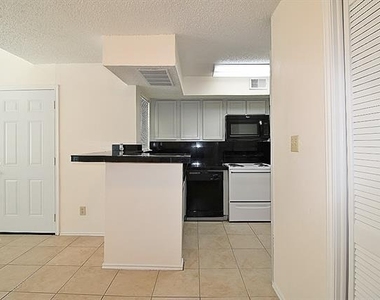 2301 Basil Drive - Photo Thumbnail 4