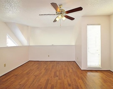 2301 Basil Drive - Photo Thumbnail 9