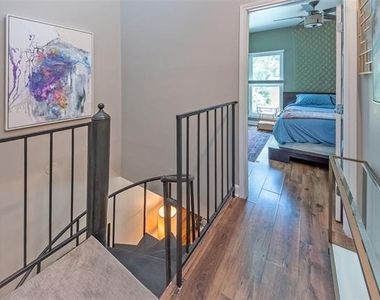 5701 Gaston Avenue - Photo Thumbnail 22