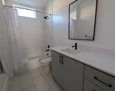 236 Melba Street - Photo Thumbnail 17