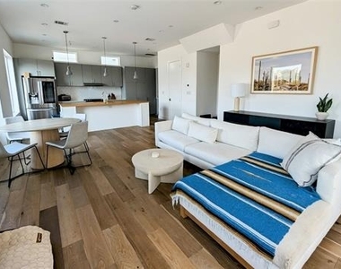 236 Melba Street - Photo Thumbnail 1