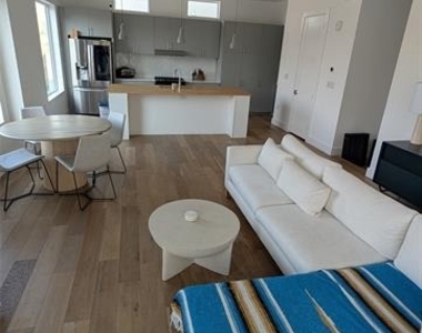 236 Melba Street - Photo Thumbnail 20