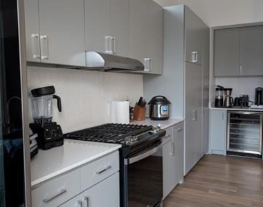 236 Melba Street - Photo Thumbnail 12