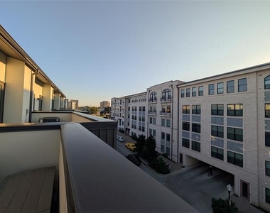 236 Melba Street - Photo Thumbnail 33
