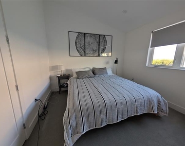 236 Melba Street - Photo Thumbnail 18