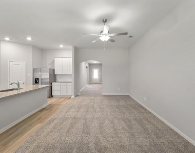 2113 Erlinda Drive - Photo Thumbnail 11