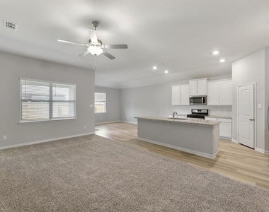 2113 Erlinda Drive - Photo Thumbnail 9