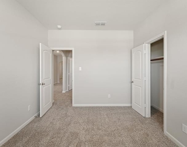 2113 Erlinda Drive - Photo Thumbnail 22