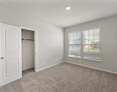 2113 Erlinda Drive - Photo Thumbnail 21