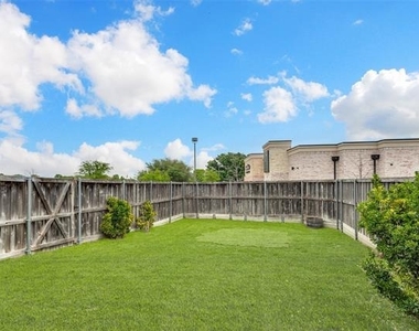 4436 Cordova Lane - Photo Thumbnail 38