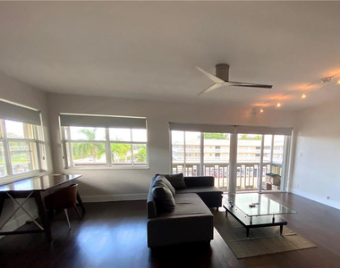 1200 Sw 12th Street - Photo Thumbnail 8