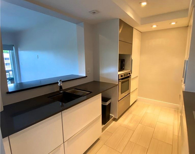 1200 Sw 12th Street - Photo Thumbnail 6