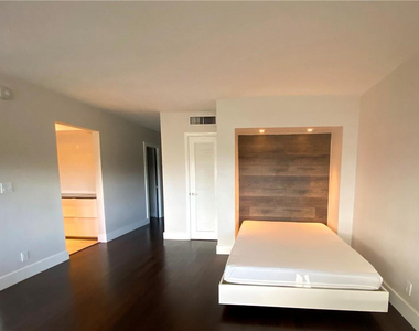 1200 Sw 12th Street - Photo Thumbnail 11