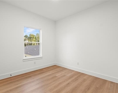 3523 S Harwood Street - Photo Thumbnail 21