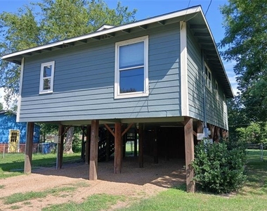 242 Autumn Wood Trail - Photo Thumbnail 1