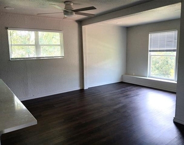 242 Autumn Wood Trail - Photo Thumbnail 10