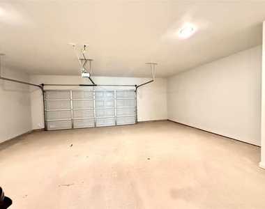 2306 Moonflower Road - Photo Thumbnail 24