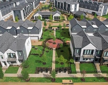 540 Foxglove Road - Photo Thumbnail 38