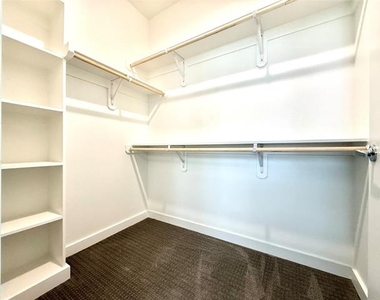 2239 Moonflower Court - Photo Thumbnail 26