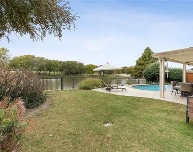 2051 Chisholm Trail - Photo Thumbnail 17