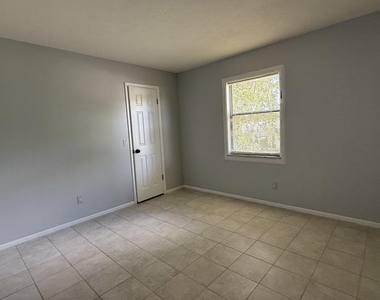 2325 Sw Pamona Street - Photo Thumbnail 7