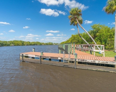 361 Sw South River Drive - Photo Thumbnail 27