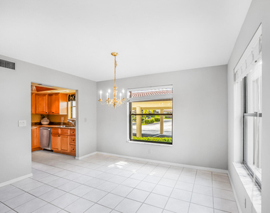 361 Sw South River Drive - Photo Thumbnail 8