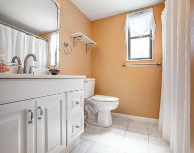 361 Sw South River Drive - Photo Thumbnail 19