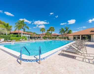 361 Sw South River Drive - Photo Thumbnail 23