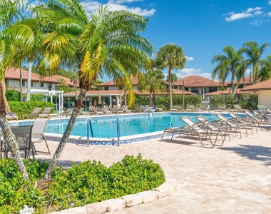 361 Sw South River Drive - Photo Thumbnail 24