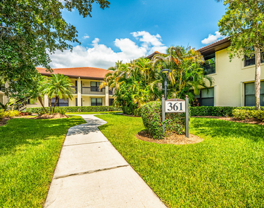 361 Sw South River Drive - Photo Thumbnail 1