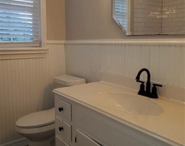 3703 Byrd Drive - Photo Thumbnail 21