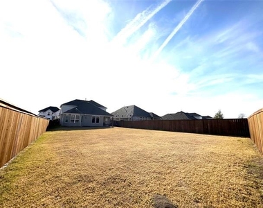 1225 Indianola Trail - Photo Thumbnail 16