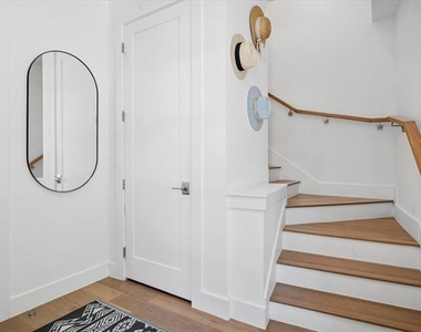 236 Melba Street - Photo Thumbnail 3