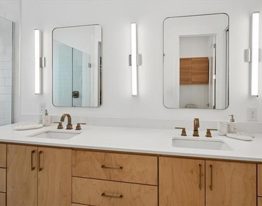 236 Melba Street - Photo Thumbnail 23