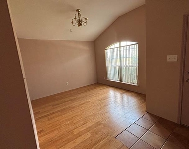 9321 Vernon Court - Photo Thumbnail 5