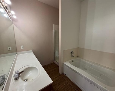 9321 Vernon Court - Photo Thumbnail 9