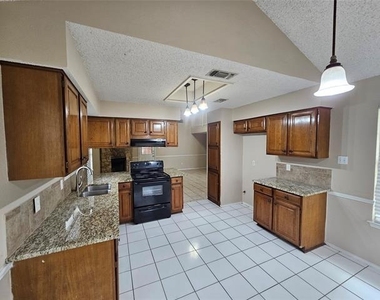 5 Canary Court - Photo Thumbnail 10