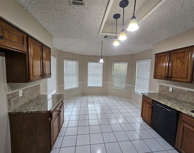 5 Canary Court - Photo Thumbnail 8