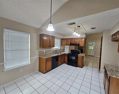5 Canary Court - Photo Thumbnail 9