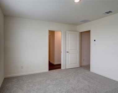 1456 Lake Apline Trail - Photo Thumbnail 15