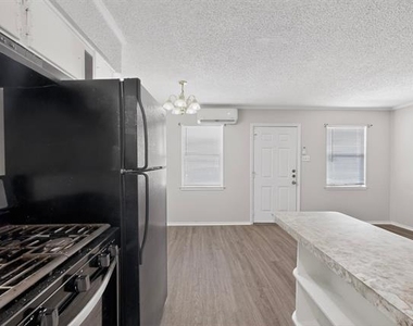 1585 N Mill Street - Photo Thumbnail 10