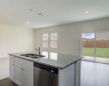616 Cherry Creek Lane - Photo Thumbnail 11