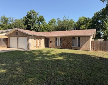 7425 Van Natta Lane - Photo Thumbnail 2