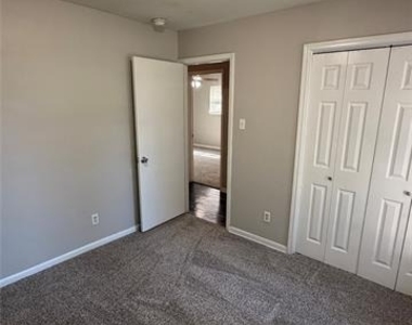 7425 Van Natta Lane - Photo Thumbnail 15