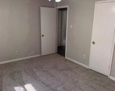 7425 Van Natta Lane - Photo Thumbnail 17